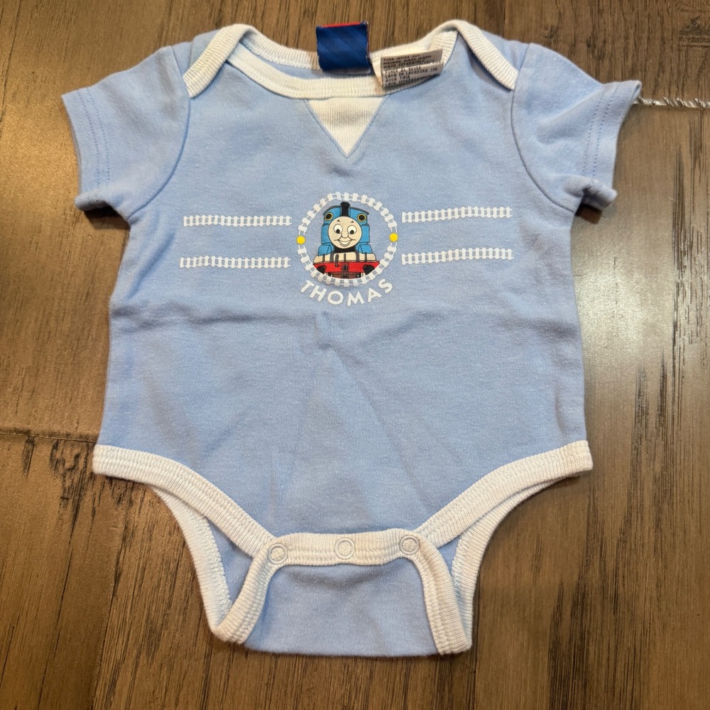 Vintage Thomas & Friends Baby Bodysuit Size‎ 0/3M Cartoon Train Infant Onesie